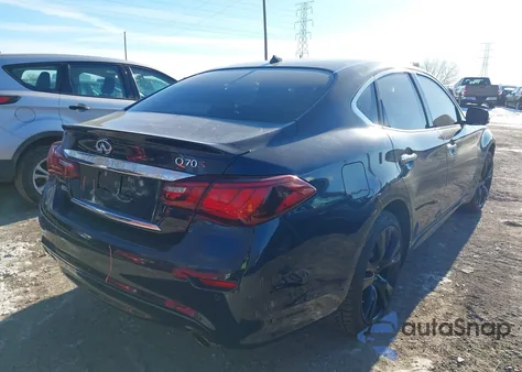2018 Infiniti Q70 3.7X Luxe z USA, uszkodzony, nr VIN JN1BY1AR1JM220927